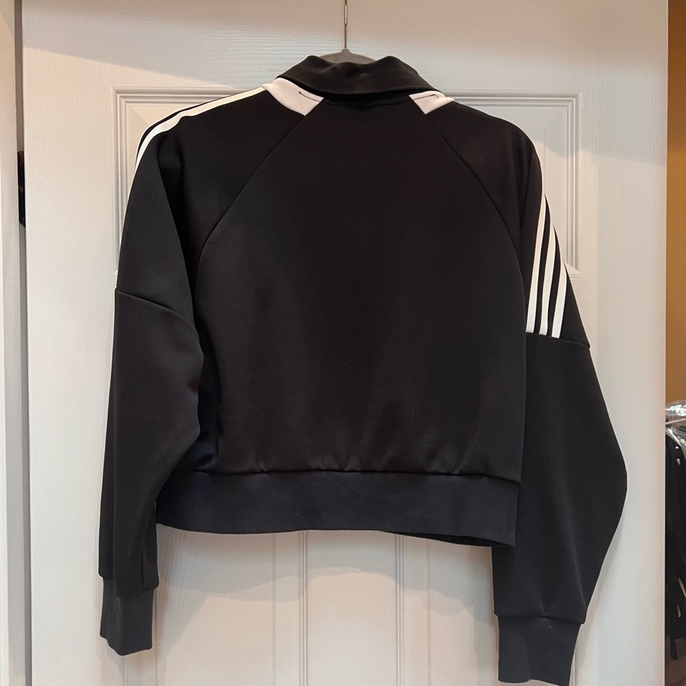 Adidas Black and White Cropped Sweatshirt - Picture 2 of 2